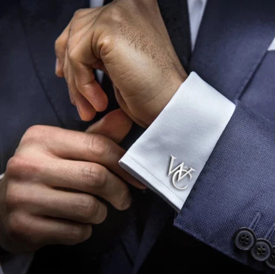 Vatertagsgeschenk: Manschettenknöpfe mit Initialen