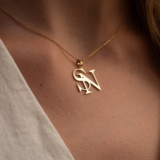 hevitbridal_custom_initials_necklace_gold