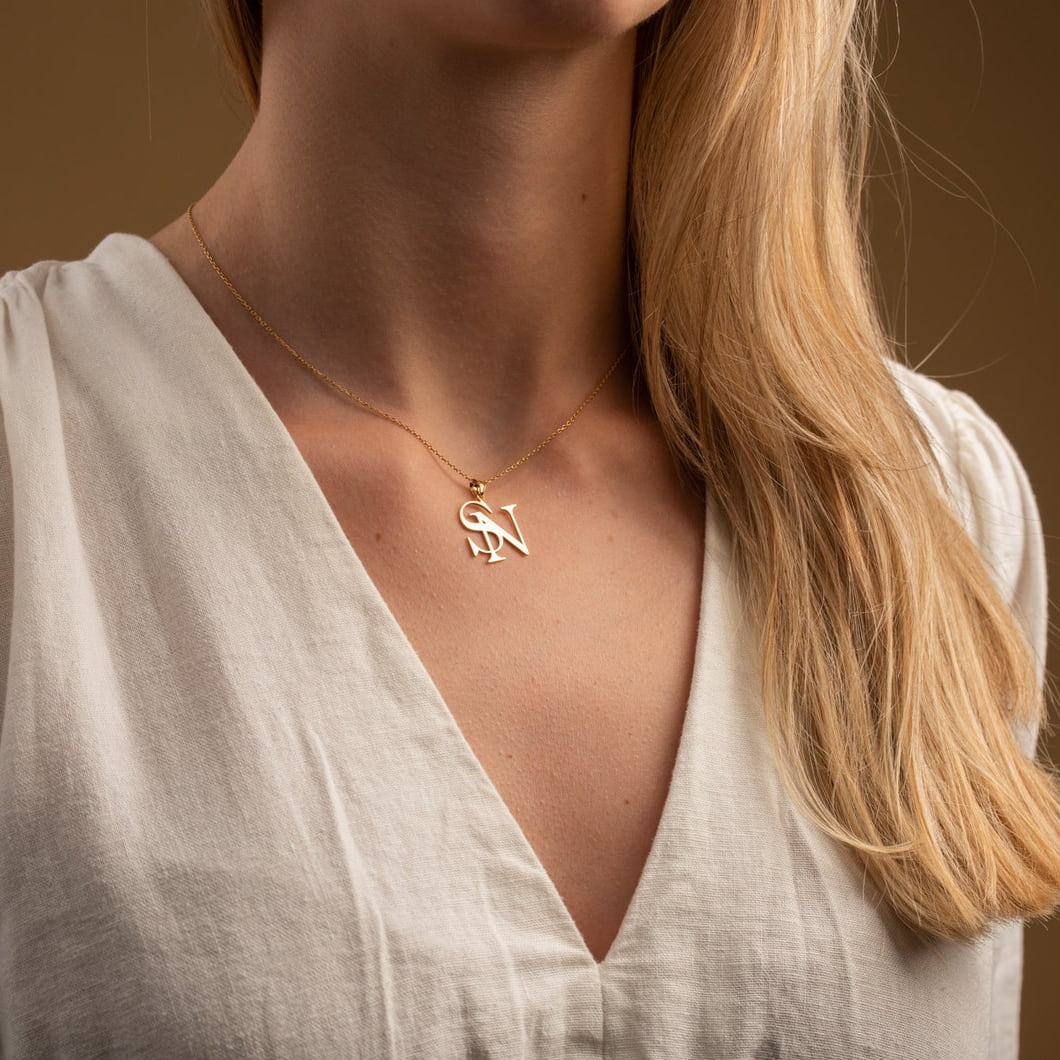 hevitbridal_custom_initials_necklace_gold